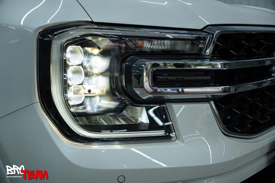 Độ Đèn Ford Everest 2025