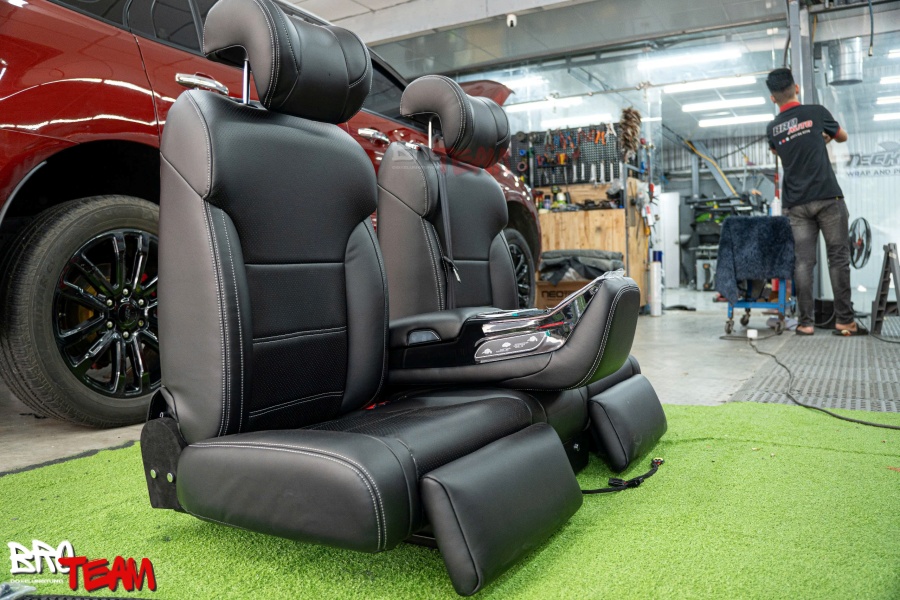 Độ Ghế Limousine Ford Everest 2024