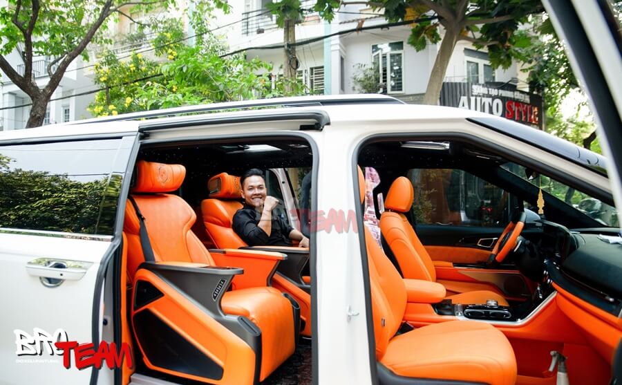 Độ Ghế Limousine Xe Volkswagen Viloran