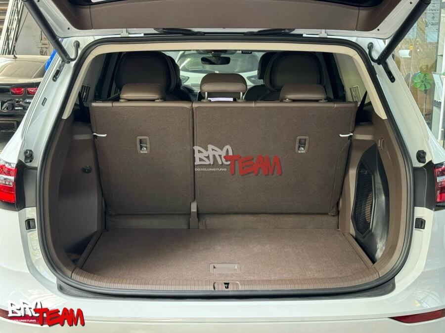 Độ Loa Xe Ô Tô Volkswagen Viloran