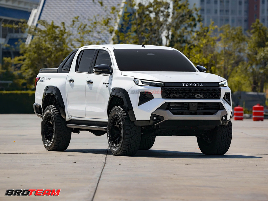 Độ mâm ô tô xe Toyota Hilux