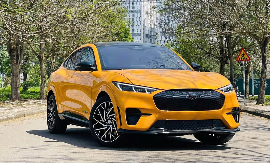 Độ mâm xe ô tô Ford Mustang Mach-E