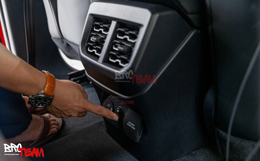 Độ Ngả Ghế Sau Ford Ranger