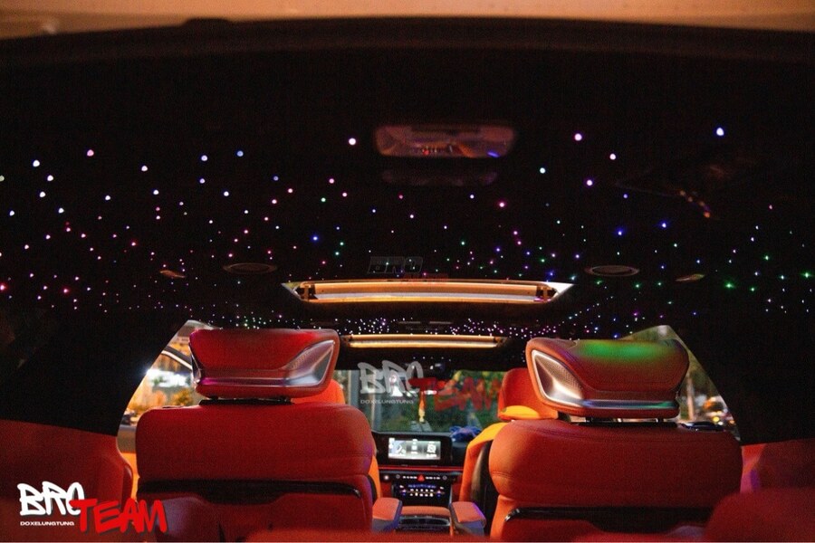 Độ Trần Sao Ô Tô Kia Carnival