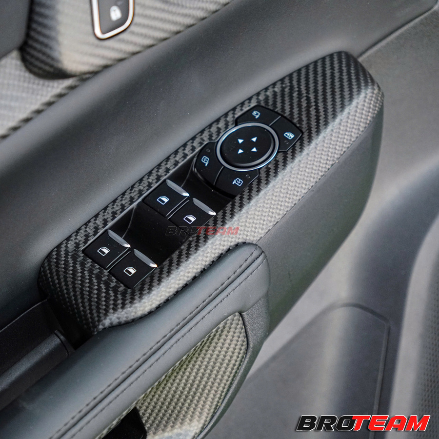 Nội thất Carbon Fiber mờ cho Ford Ranger Raptor
