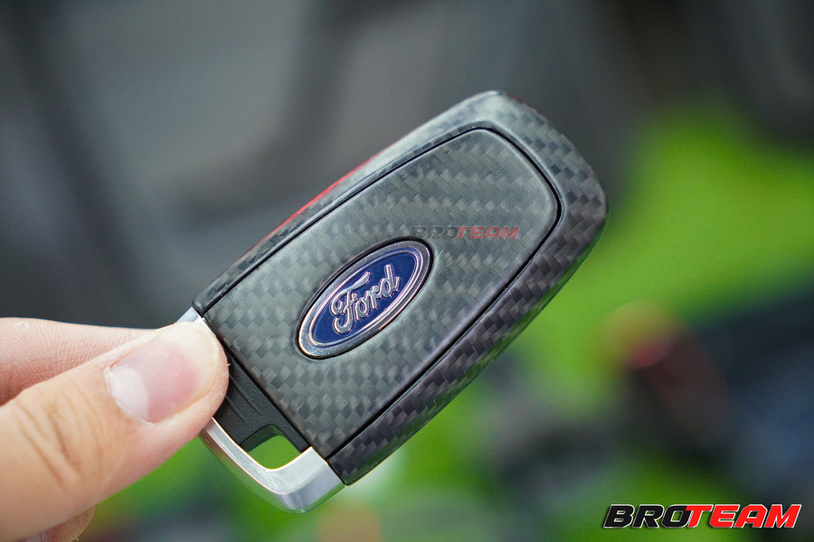 Nội thất Carbon Fiber mờ cho Ford Ranger Raptor