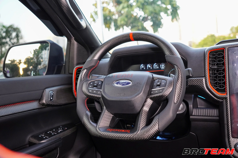 Nội thất Carbon Fiber mờ cho Ford Ranger Raptor