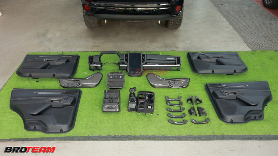 Ford Everest Platinum full carbon