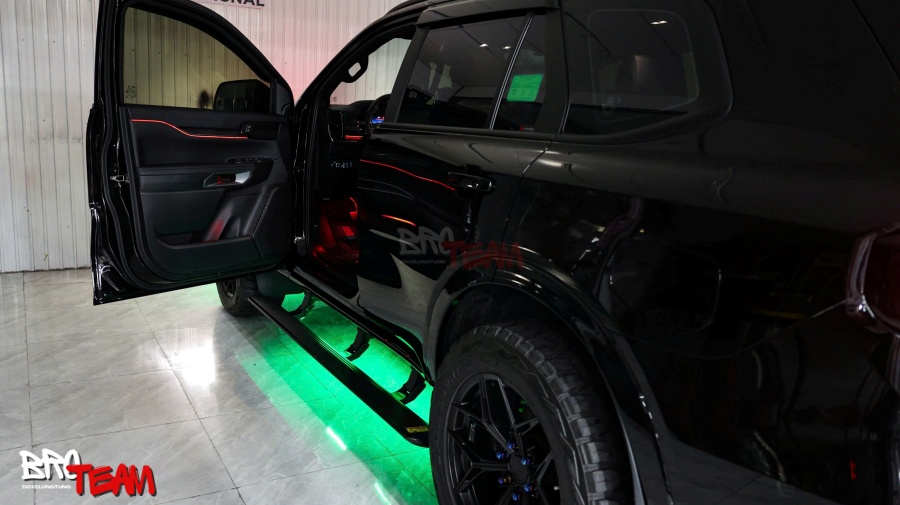 Led Light gầm xe Ford Everest