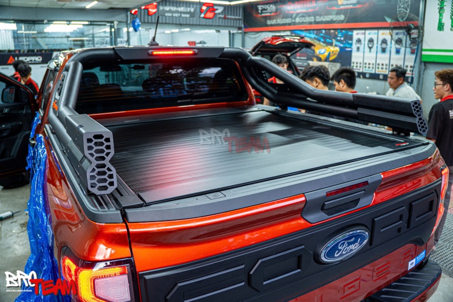 Nắp thùng cuộn điện Option cho Ford Ranger & Ranger Raptor