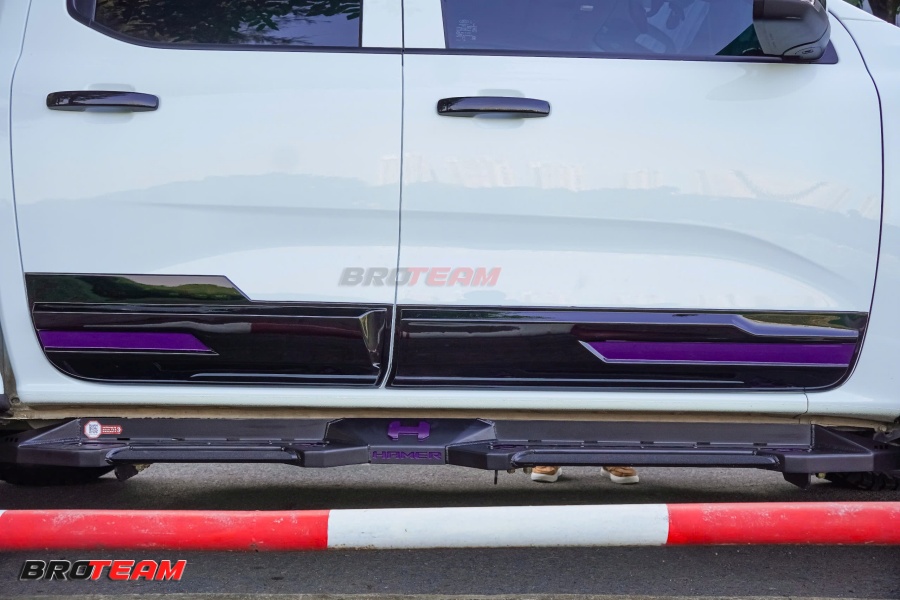 Nẹp Sườn Ford Ranger