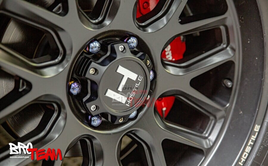 Ốc Titan bánh xe
