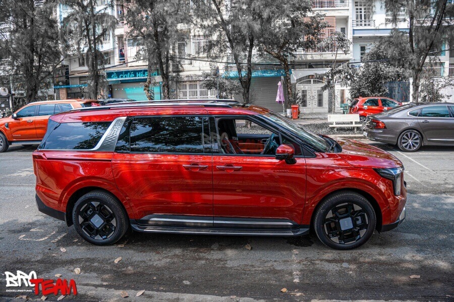 Ốc Titan Cho Xe Kia Carnival 2025