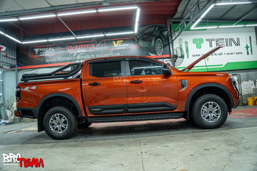 Nẹp Sườn Ford Ranger