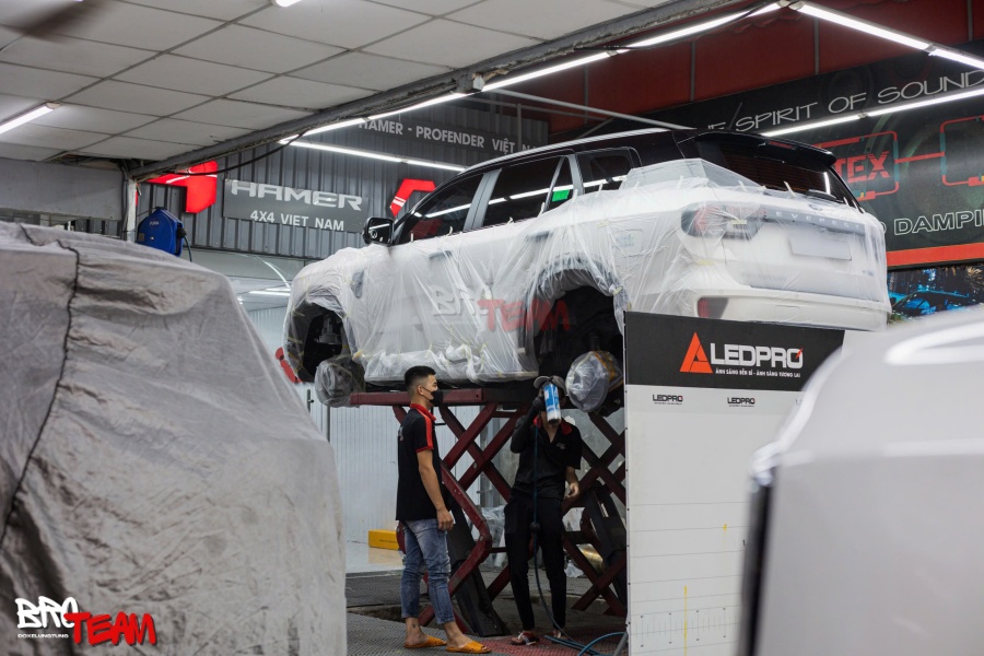 Phủ Gầm Ô Tô Ford Mustang Mach-E