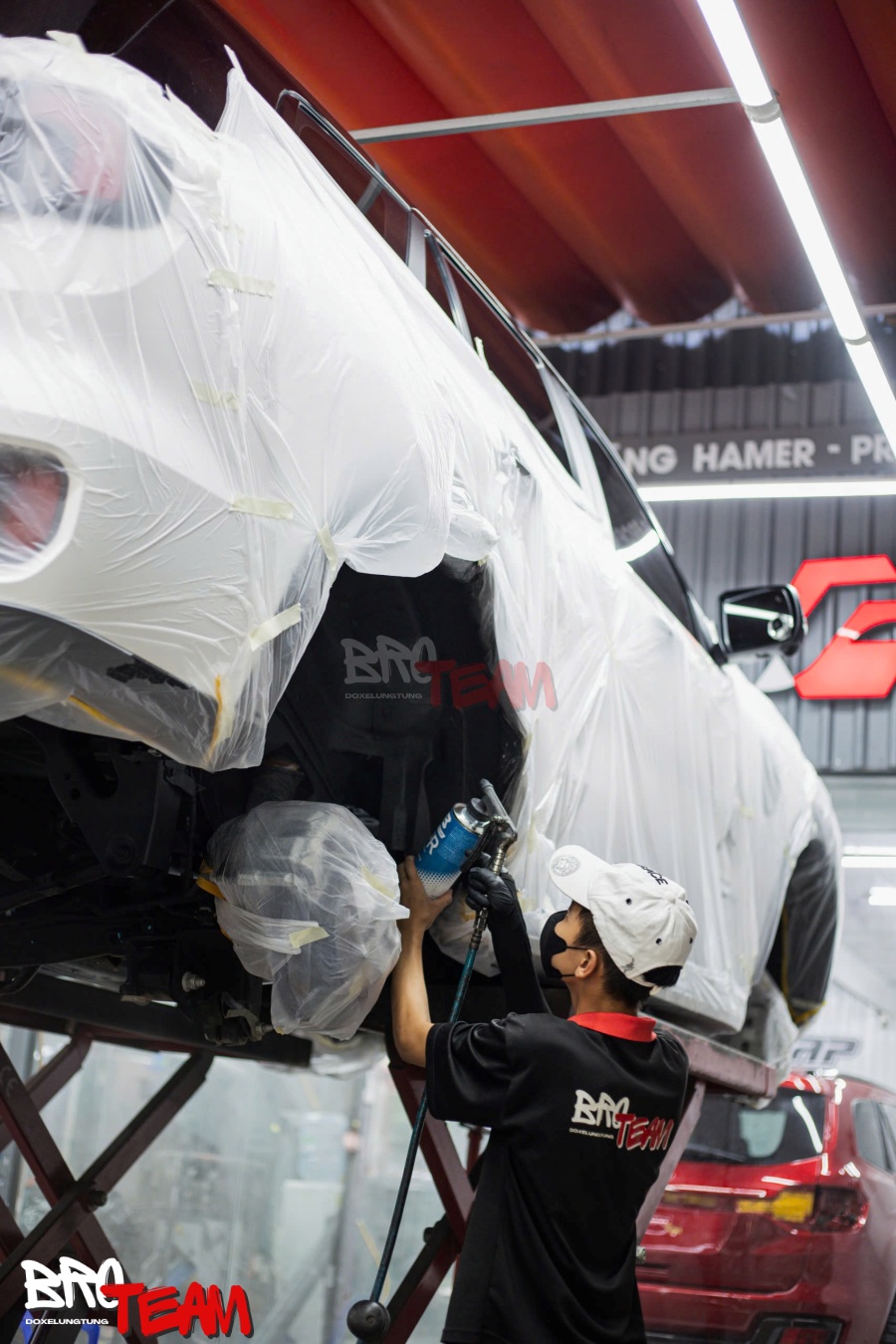 Phủ gầm ô tô Toyota Hilux