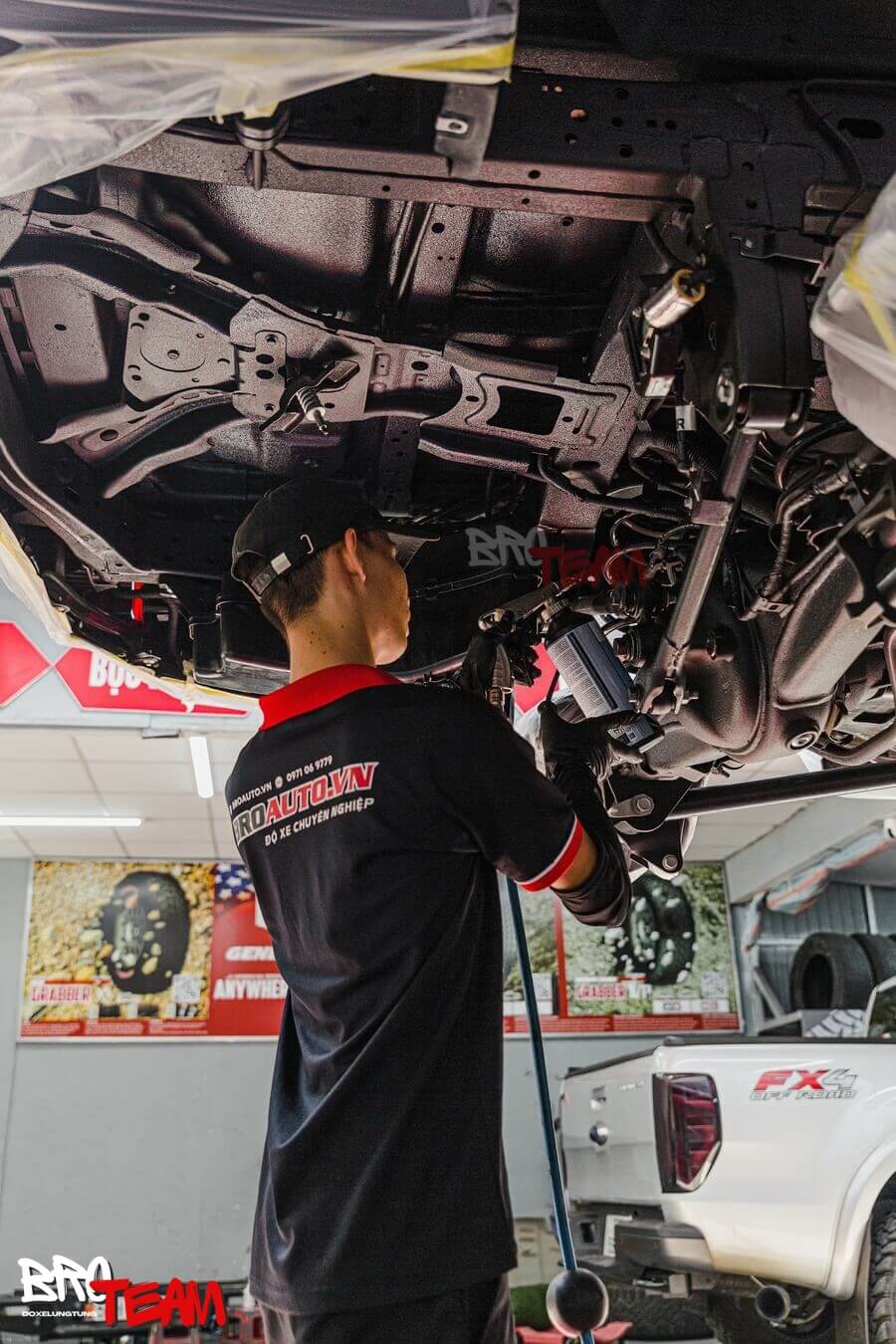 Phủ gầm Volkswagen Viloran