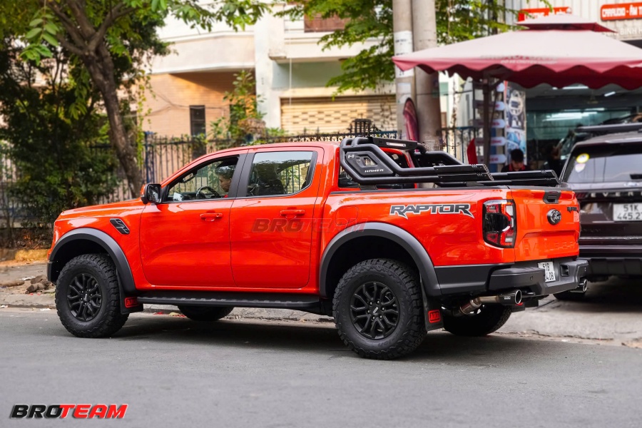 Pô HKS Legamax cho Ford Raptor