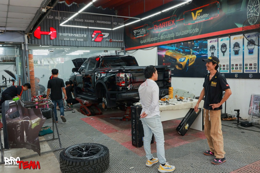 Phuộc Ohlins dành cho Ford Ranger