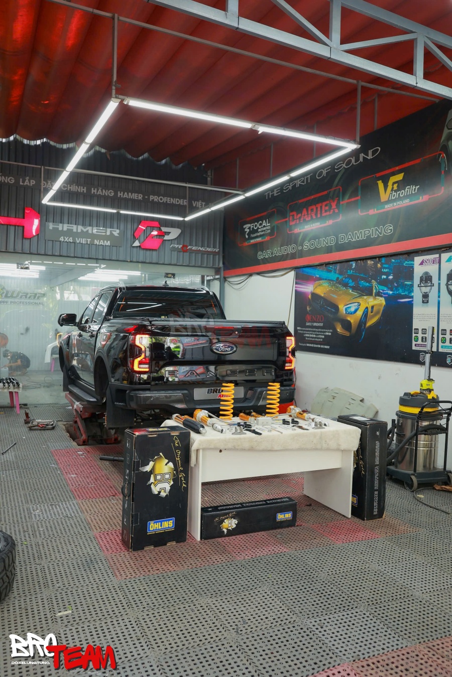 Phuộc Ohlins dành cho Ford Ranger