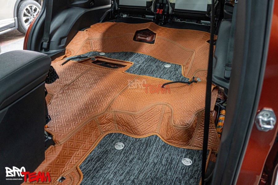 Thảm sàn da ô tô Fiber 360 cho Toyota Hilux