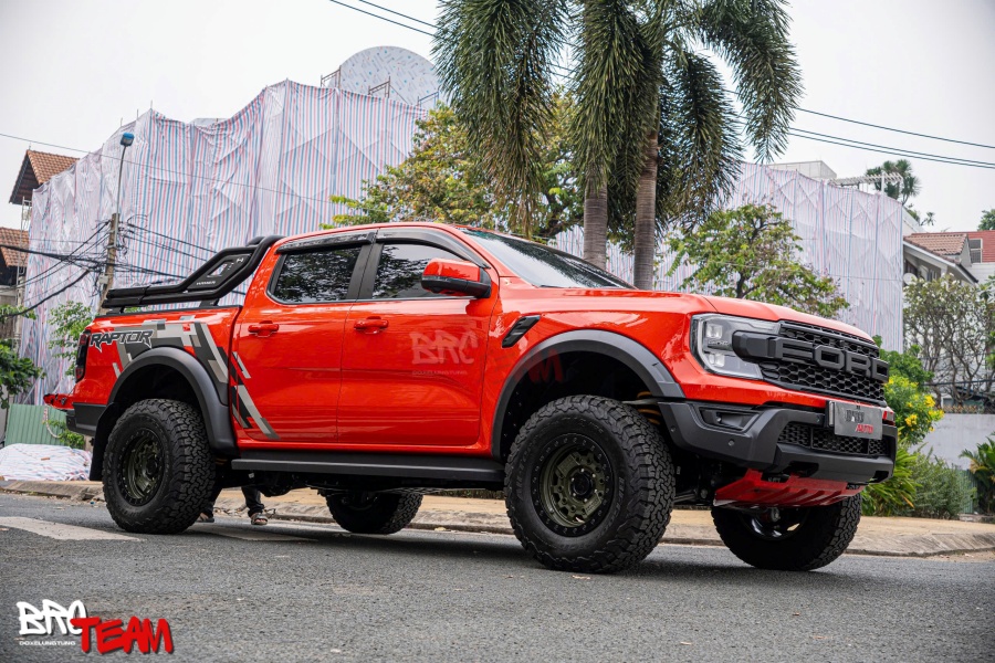 Vè che mưa Ford Ranger