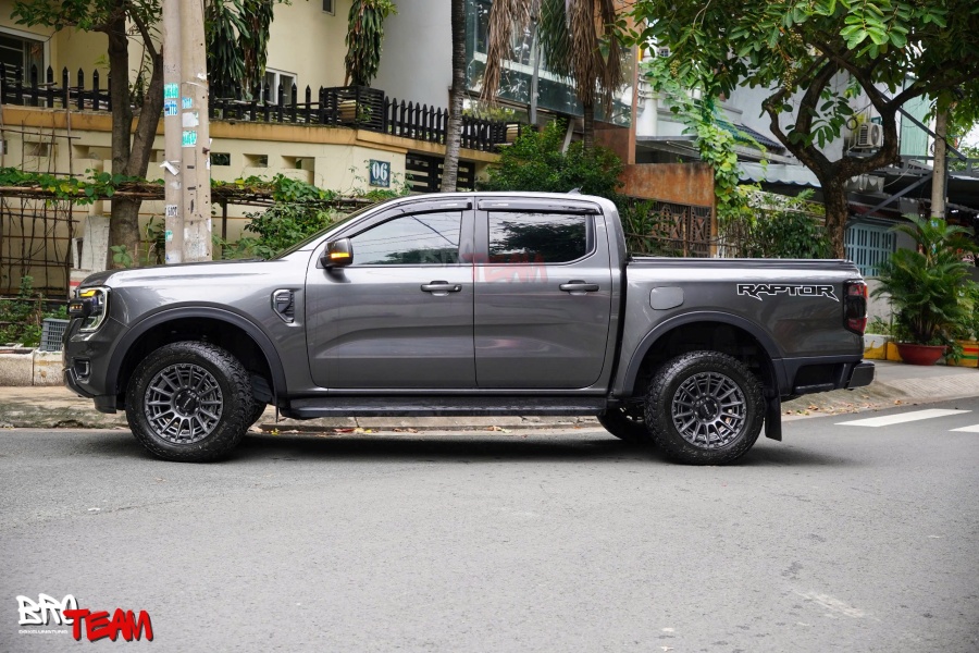 Vè che mưa Ford Ranger