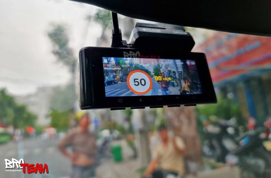 VF3 lắp Camera hành trình trước sau Vietmap Speedmap M1