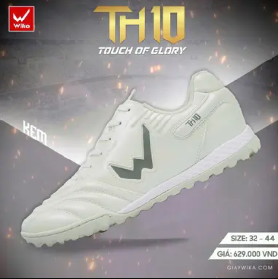GIÀY BÓNG ĐÁ TH10 TRẮNG