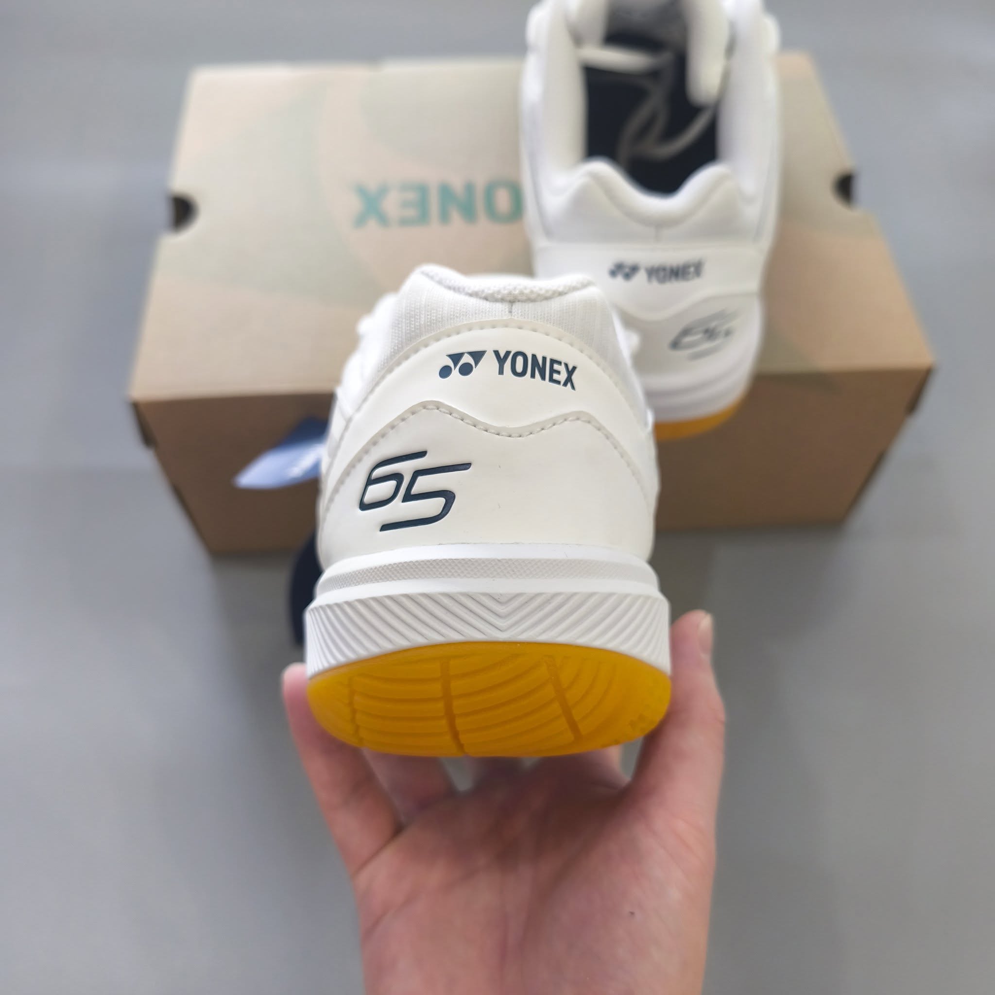Giày cầu lông Yonex SHB 65Z4 2026