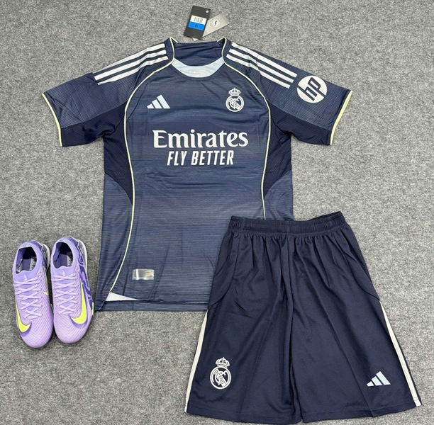 QA REAL MADRID XÁM ĐEN FEX 25/26
