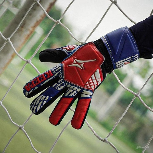 Găng tay thủ môn IWIN Keepa PRO GK03