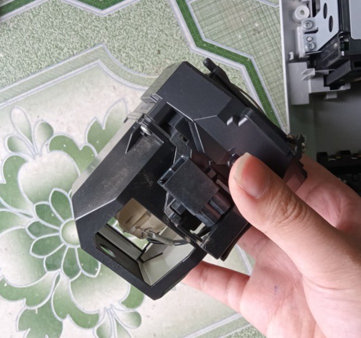 Sửa máy chiếu tại Thái Bình