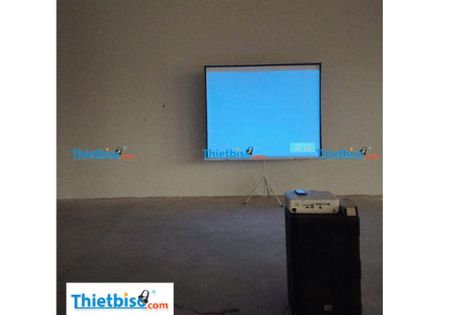 Cho thuê máy chiếu hội trường tại Hà Nội - Bộ số 3 (máy chiếu 5000 lumens và màn 120 inches) - Thietbiso.com