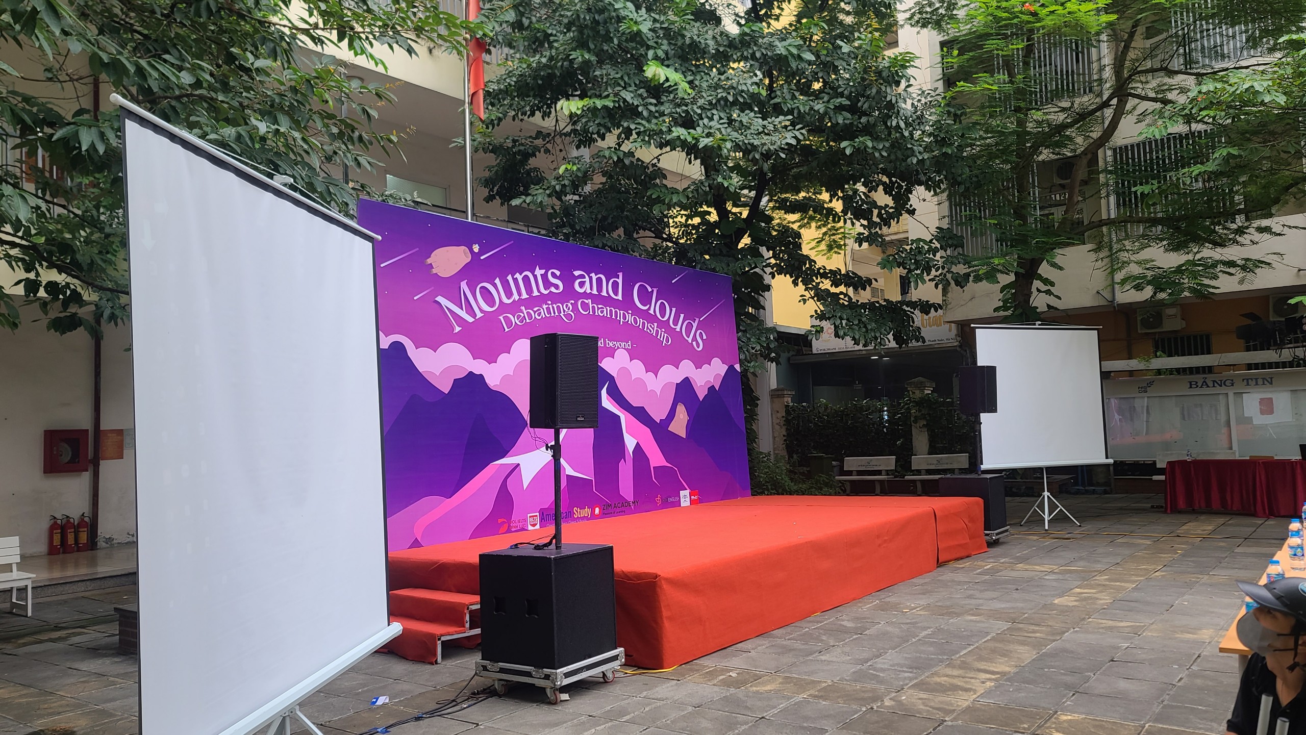 thuê máy chiếu Bắc Ninh