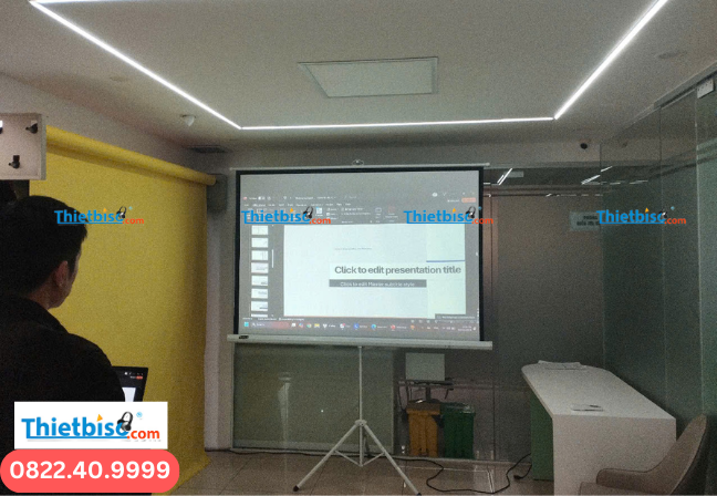 thuê máy chiếu màn chiếu giá rẻ tại hà nội