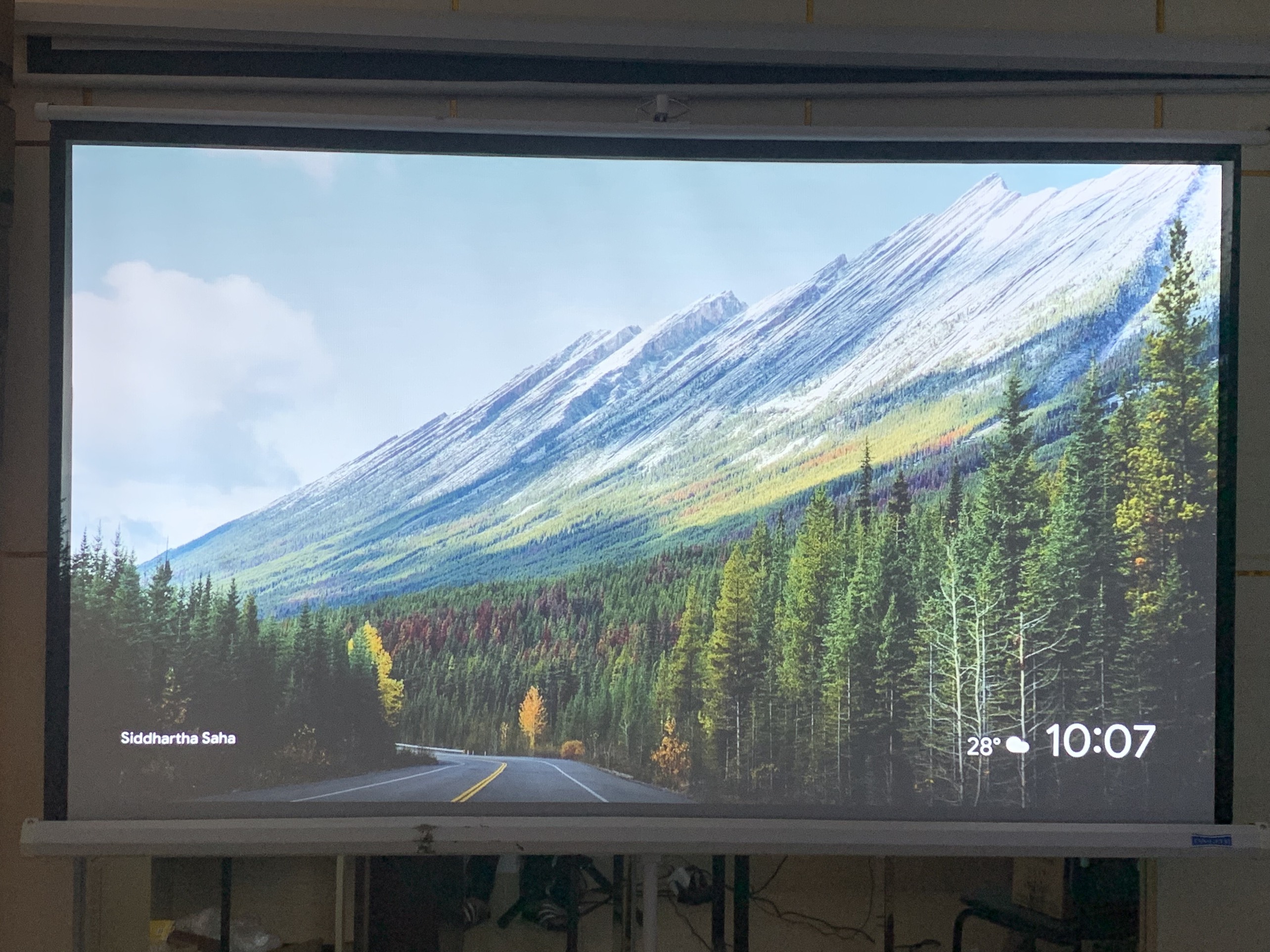 Máy Chiếu VIEWSONIC PX-701 FULL HD