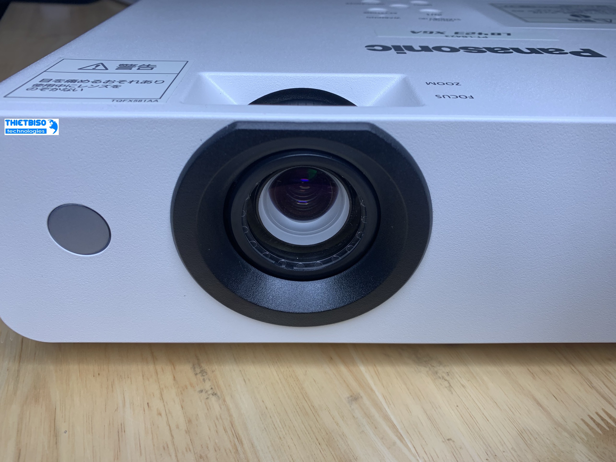 Máy chiếu cũ PANASONIC PT-LB423