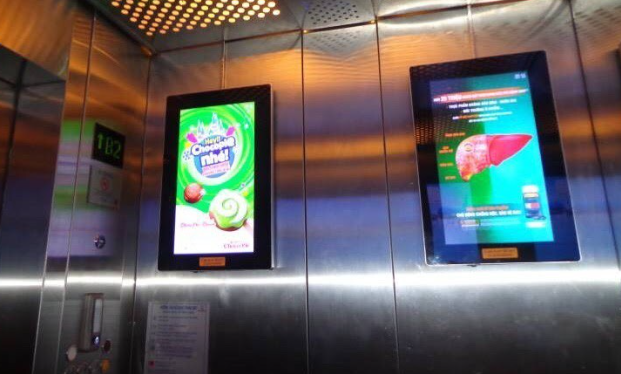Quảng cáo màn hình thang máy