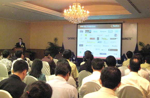 Thuê máy chiếu 4000 ansi