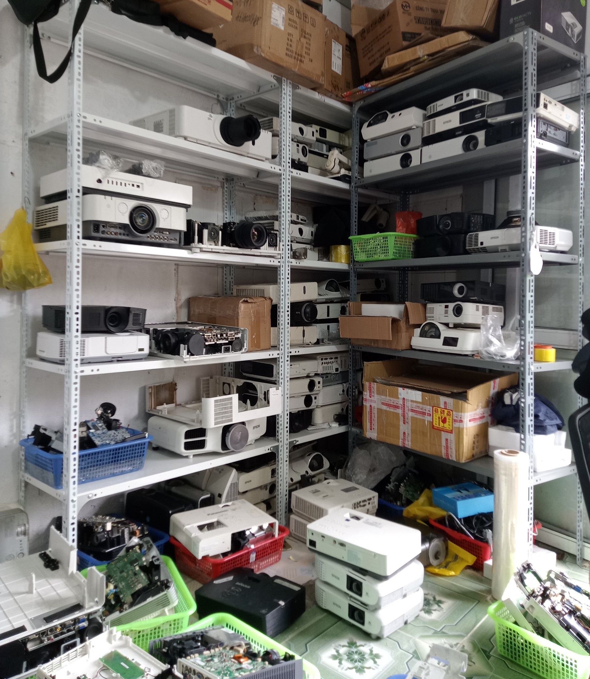 Lỗi mất màu ở máy chiếu NEC