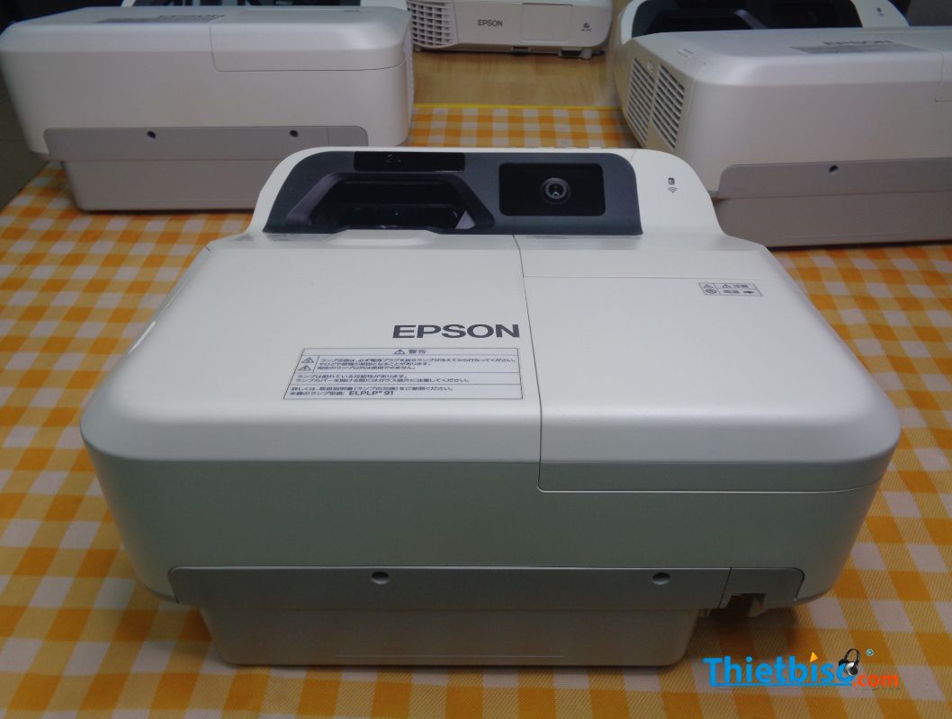 Máy Chiếu Cũ Siêu Gần EPSON EB-685WT