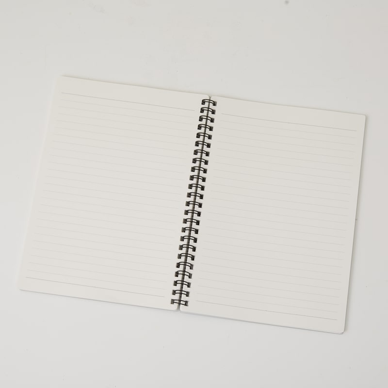 Sổ Tay Hoạ Tiết Mèo Tuki AN685