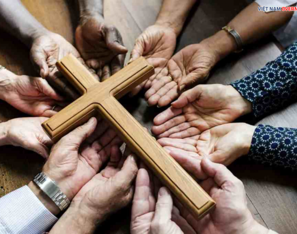 Cơ Đốc giáo là gì? Niềm tin của người Cơ Đốc là gì?