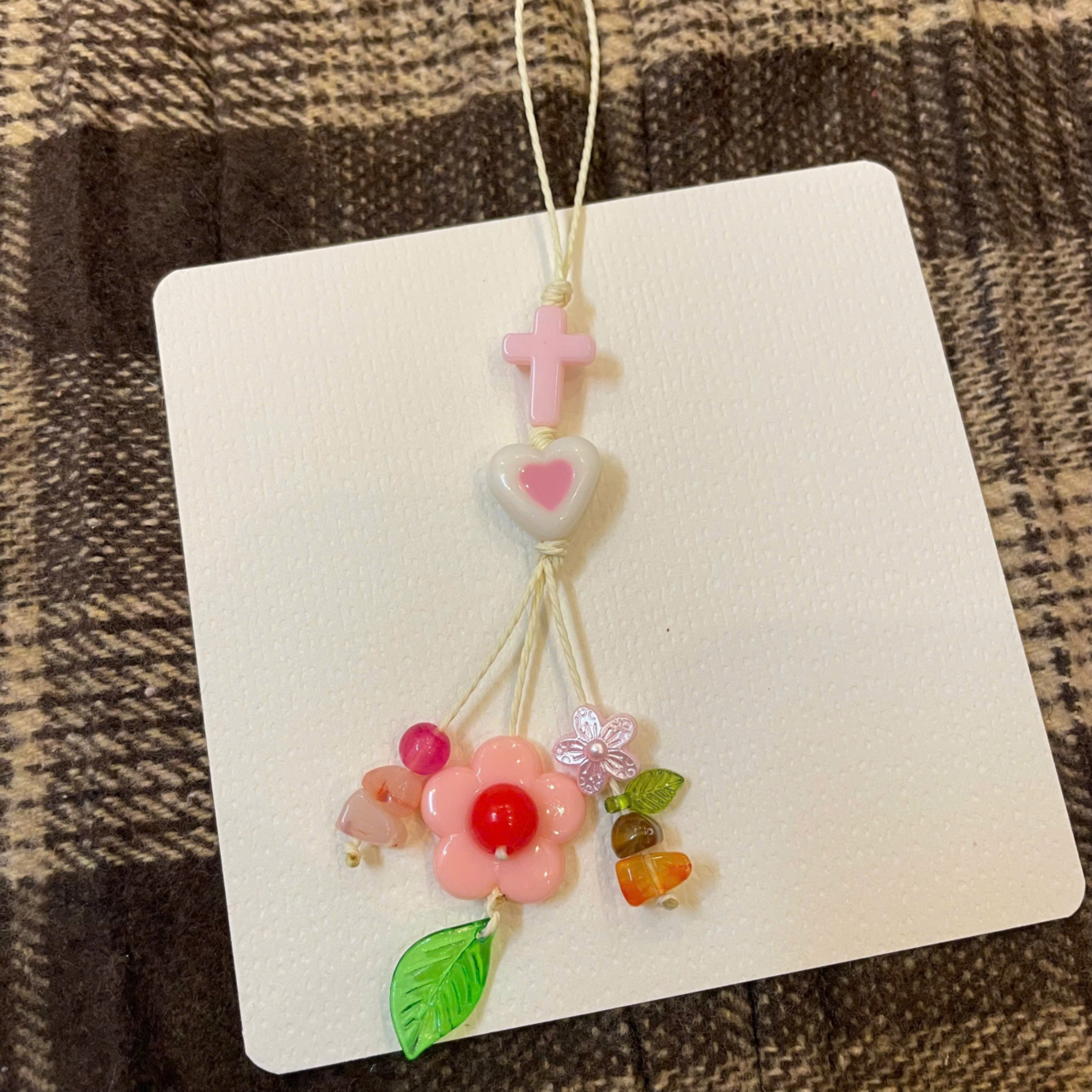 Charm điện thoại handmade nhiều mẫu