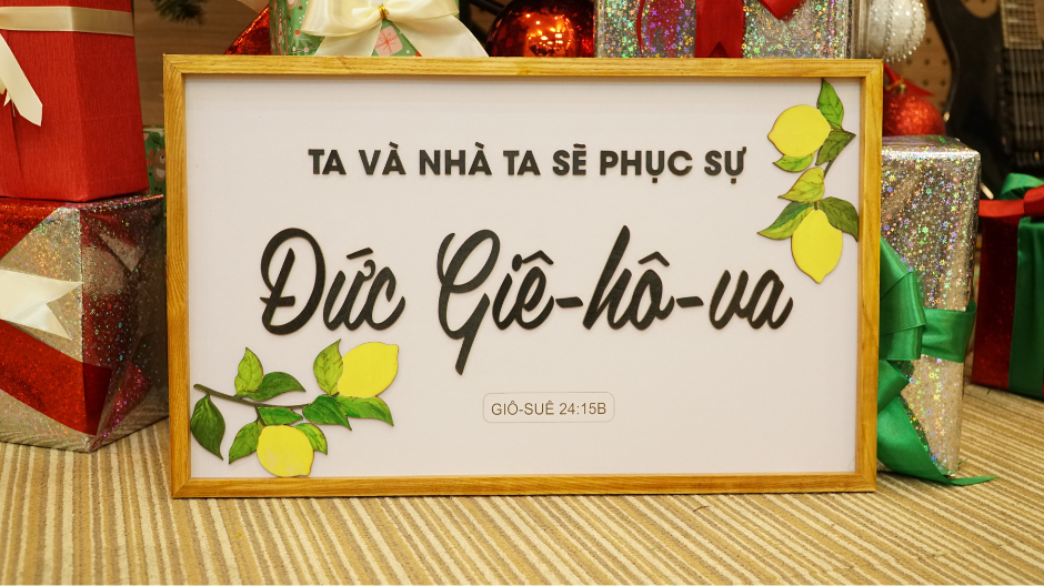 Tranh gỗ cơ đốc câu gốc tin lành khổ to 32x52Cm Giô-suê 24:15b (Hoa gỗ đẹp)