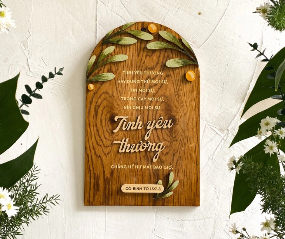 [Faithworks] Tranh gỗ Câu gốc I Cô-rinh-tô 13:7-8 (Tình yêu thương hay dung thứ,...) Olive leaves - Moses Vòm