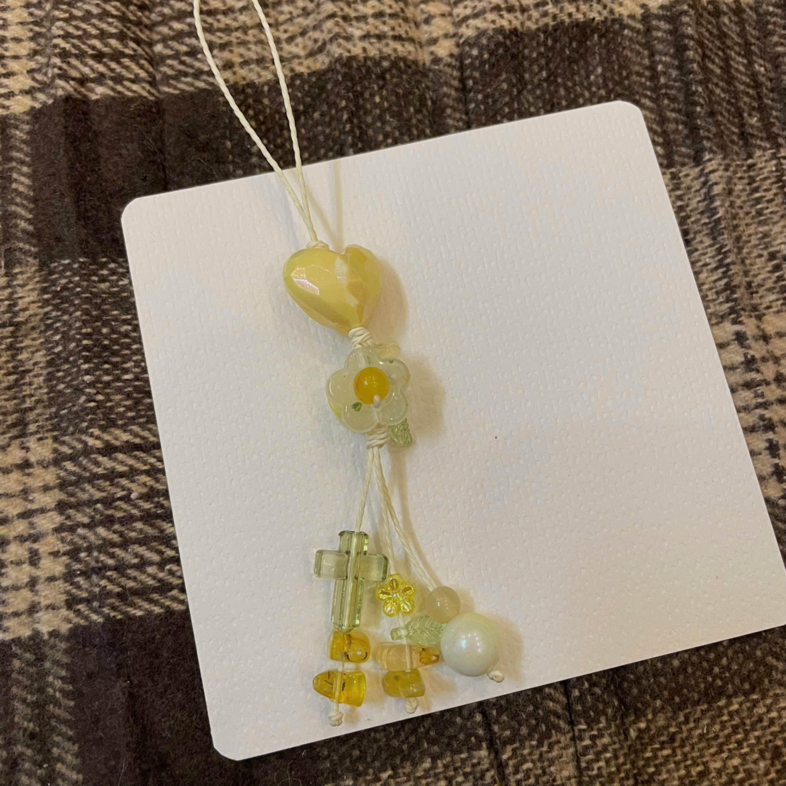 Charm điện thoại handmade nhiều mẫu