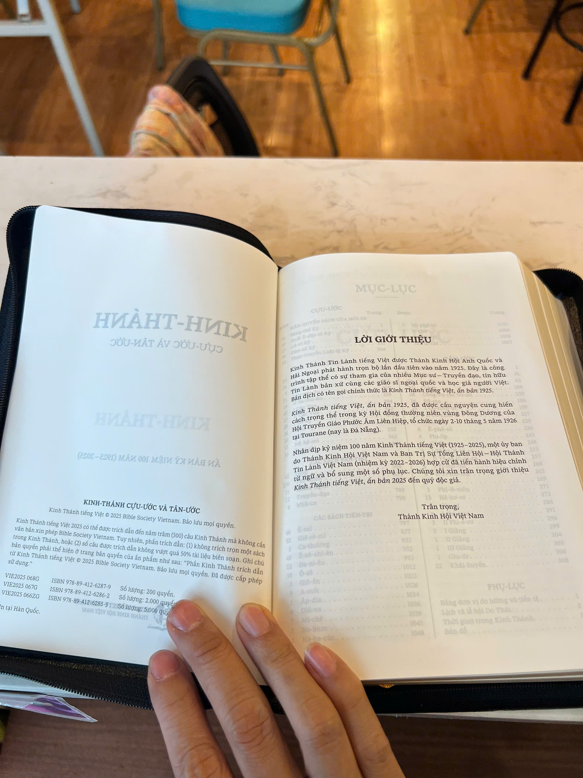 [Mạ vàng- Có khoá kéo] Kinh thánh 1925 khổ lớn 14,5x21Cm nhập khẩu Hàn Quốc