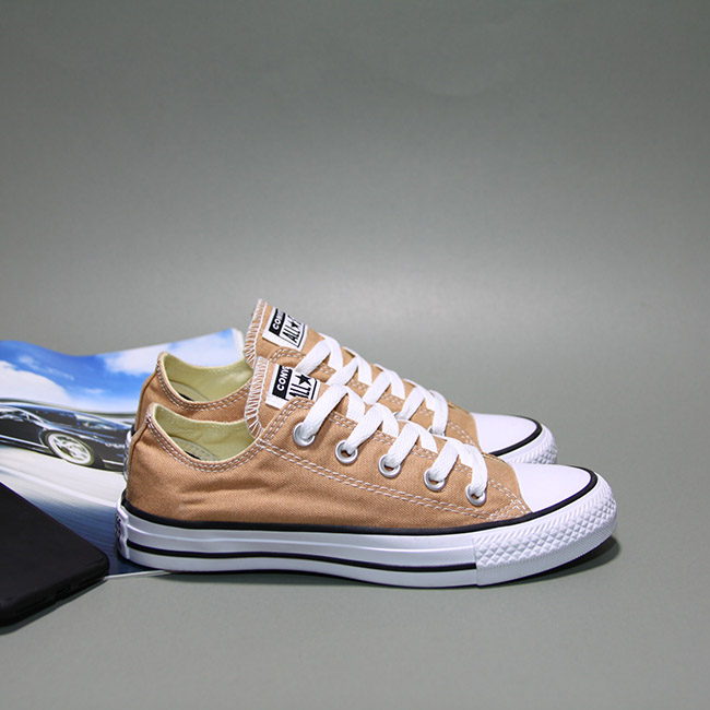 Giày Converse classic thấp cổ vải vàng CTVV009 